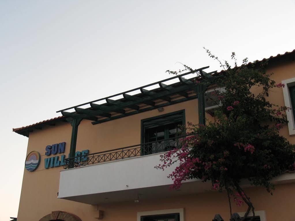 Sun Village Hotel Apartments Megas Limnionas Ngoại thất bức ảnh