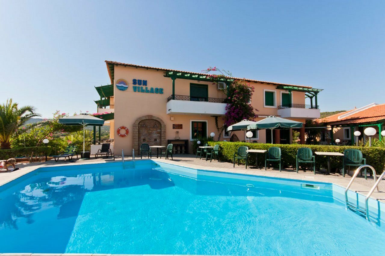 Sun Village Hotel Apartments Megas Limnionas Ngoại thất bức ảnh