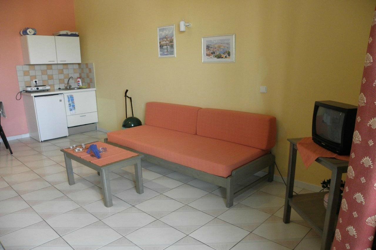 Sun Village Hotel Apartments Megas Limnionas Ngoại thất bức ảnh