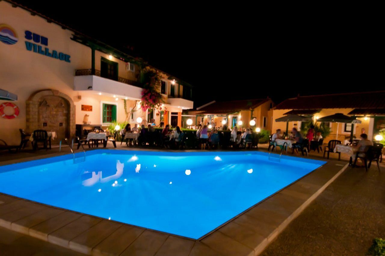 Sun Village Hotel Apartments Megas Limnionas Ngoại thất bức ảnh