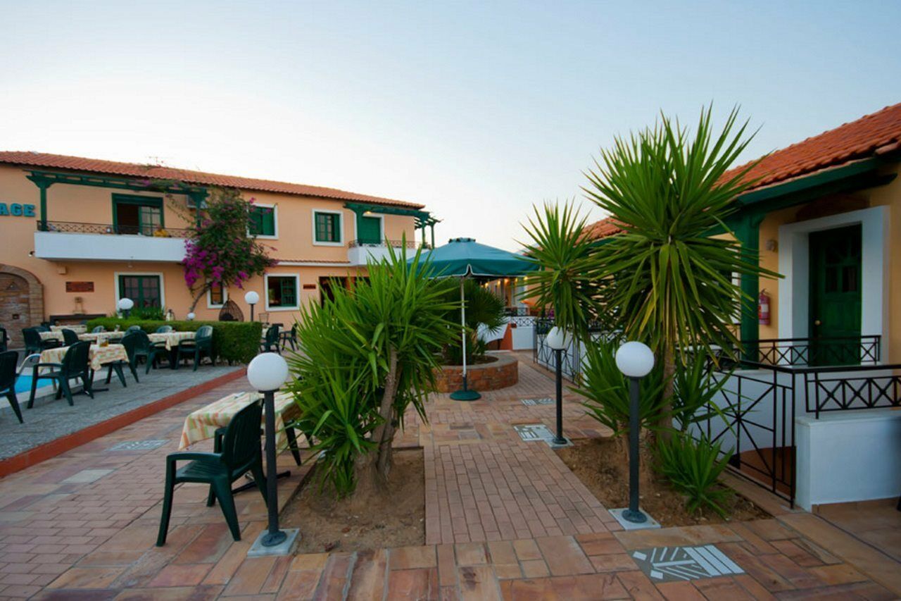 Sun Village Hotel Apartments Megas Limnionas Ngoại thất bức ảnh