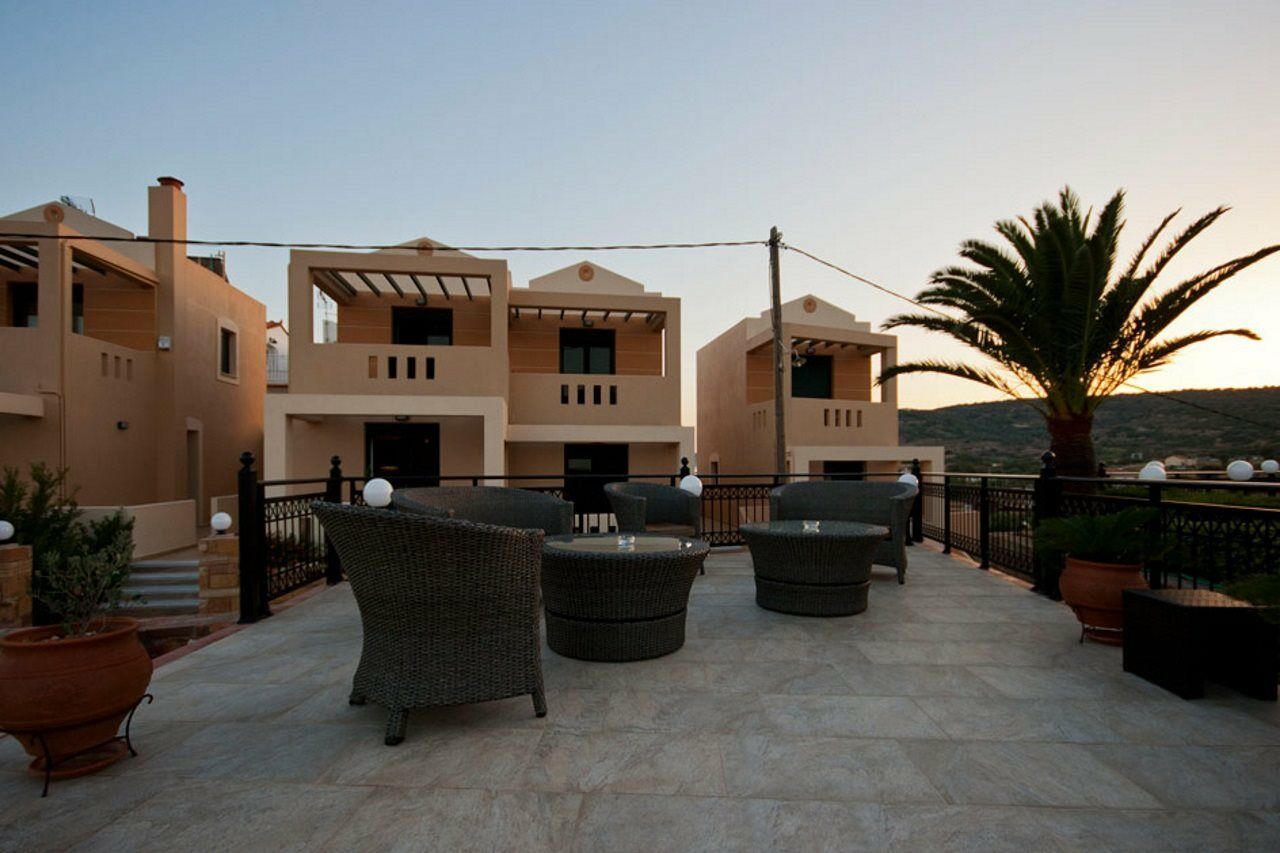 Sun Village Hotel Apartments Megas Limnionas Ngoại thất bức ảnh