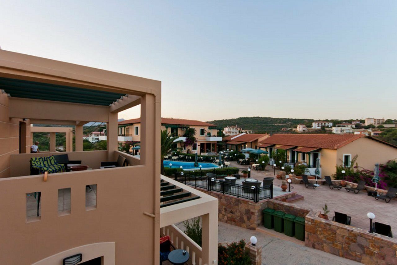 Sun Village Hotel Apartments Megas Limnionas Ngoại thất bức ảnh