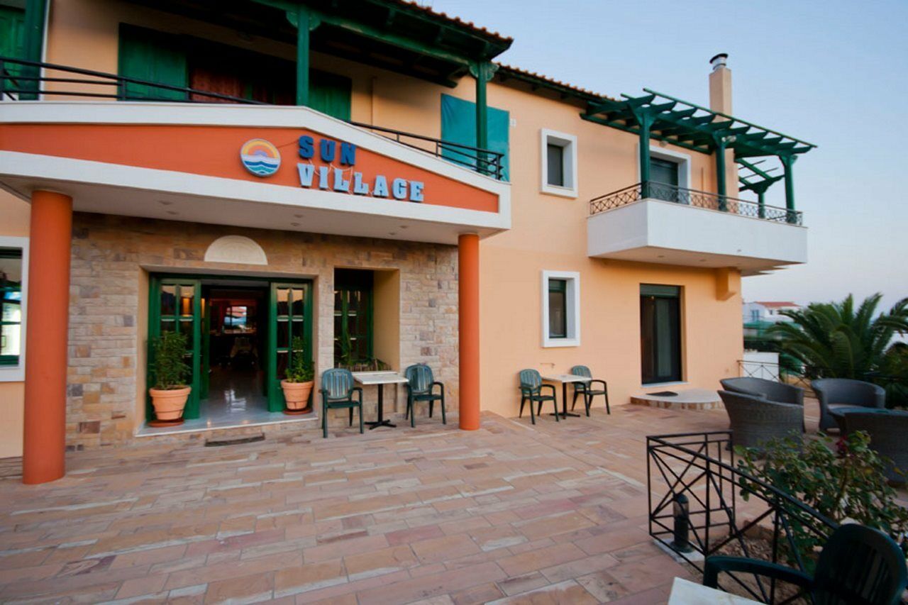 Sun Village Hotel Apartments Megas Limnionas Ngoại thất bức ảnh